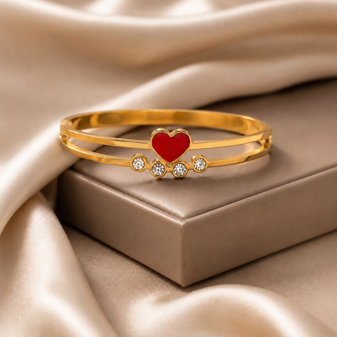 Heartline Bracelet