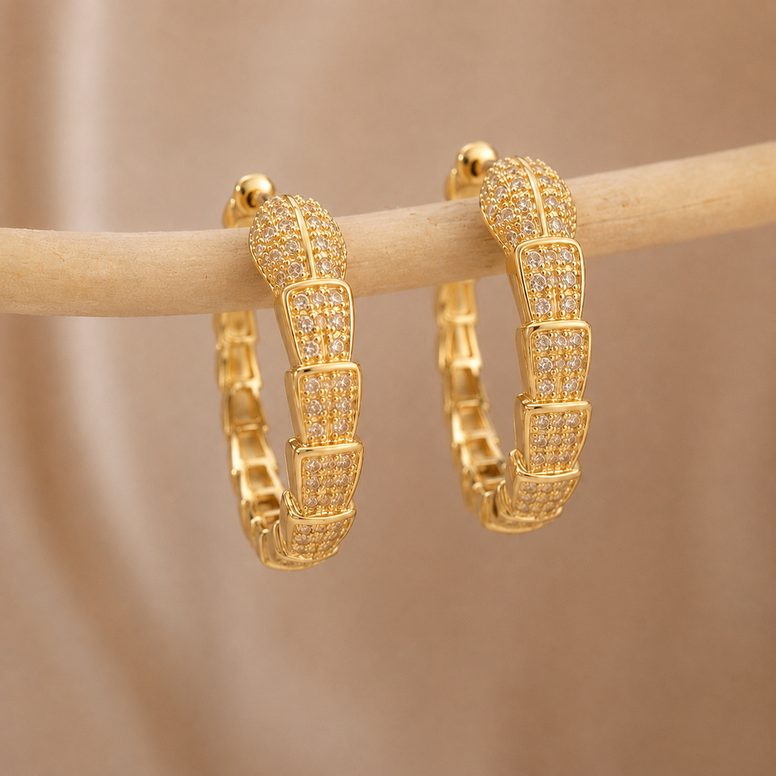 Aurelia Luxe Hoop